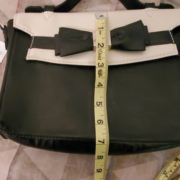 Call it spring Handbag - Picture 8 of 8